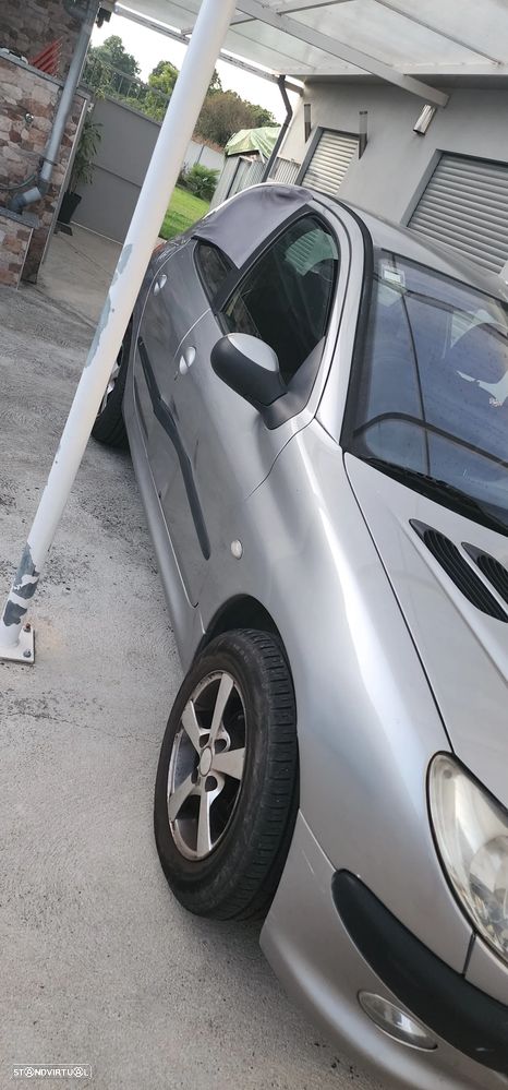 Peugeot 206 1.4 HDi XT - 3