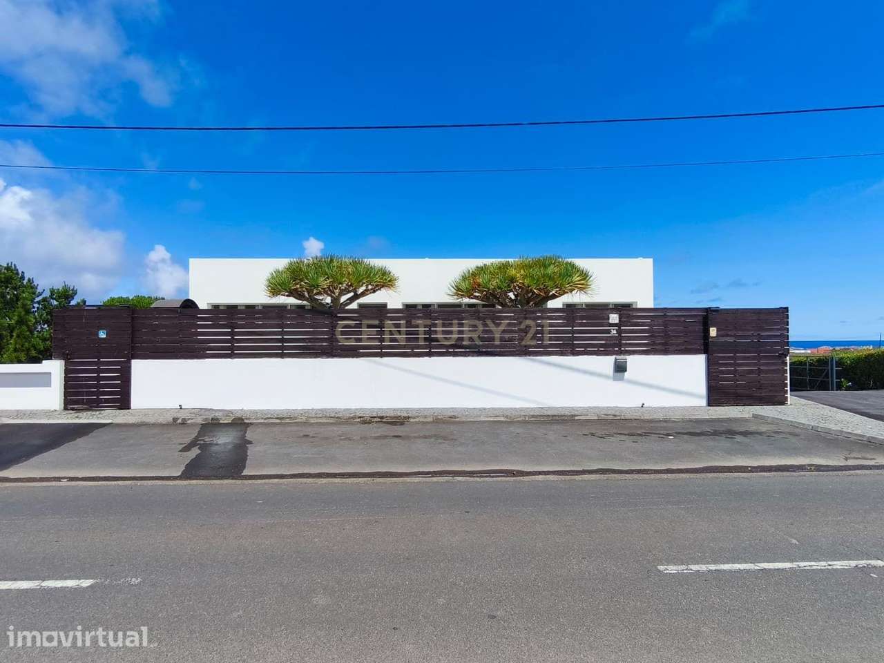 Quinta de Excelência com Moradia T4, Armazéns e Terreno Agrícola | 9.7 - Grande imagem: 2/34