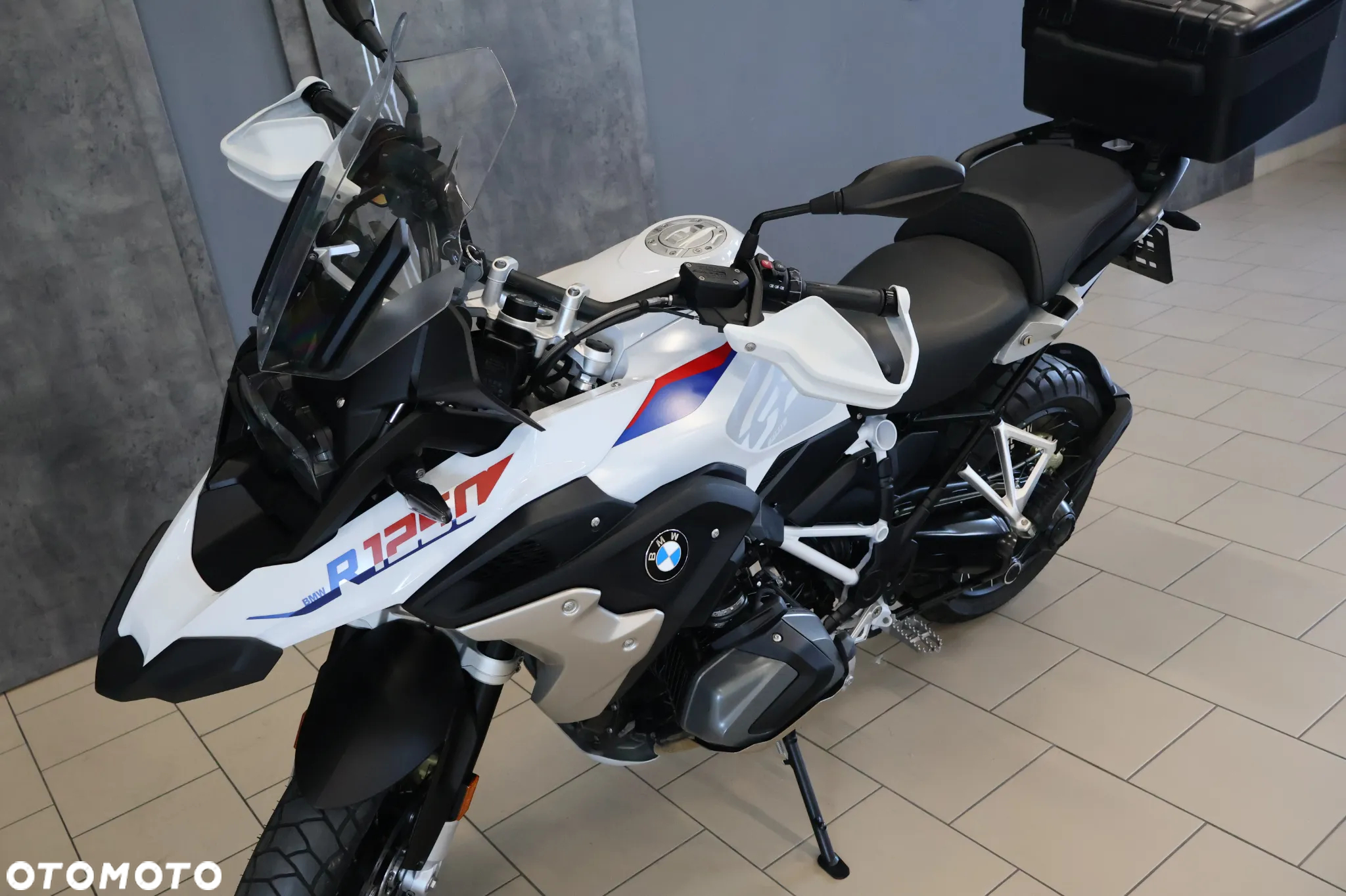 BMW R - 24
