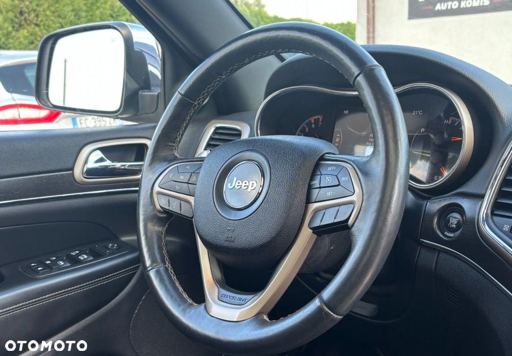 Jeep Grand Cherokee - 8