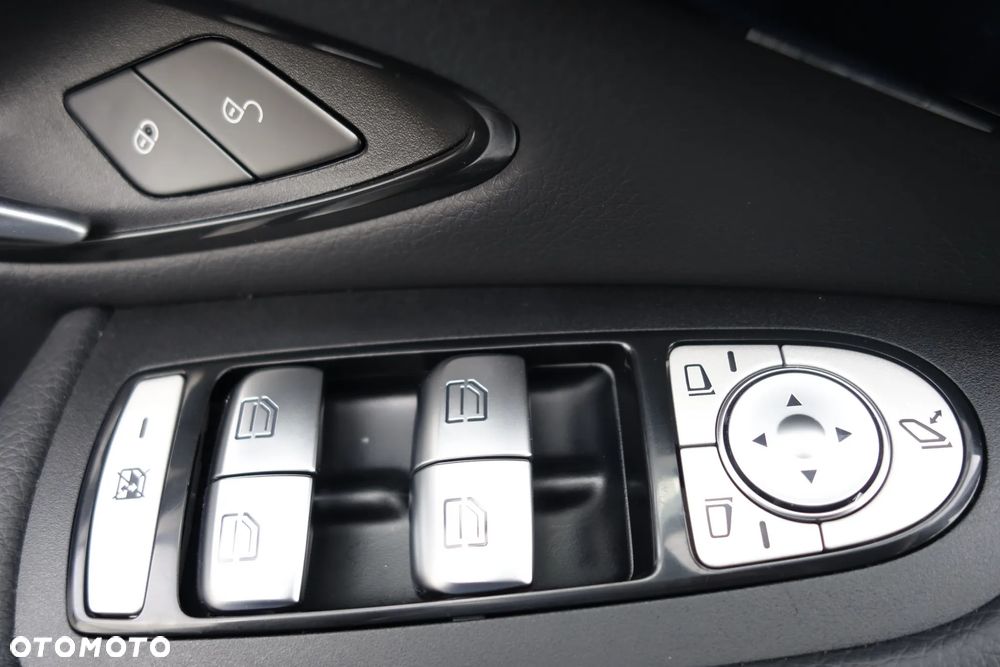 Mercedes-Benz GLC 220 d 4-Matic - 19