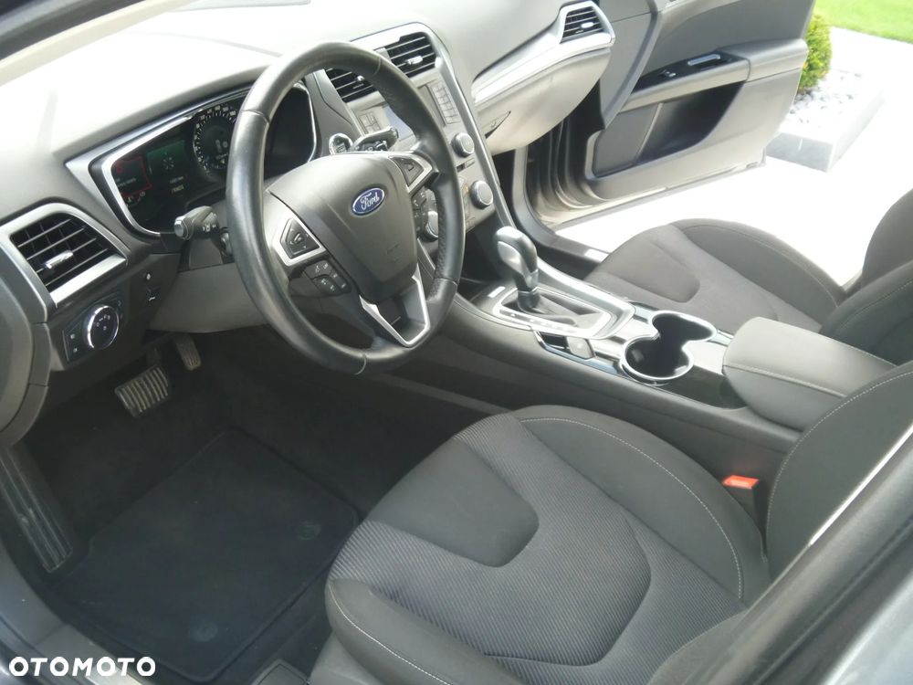 Ford Mondeo 2.0 TDCi Titanium PowerShift - 28