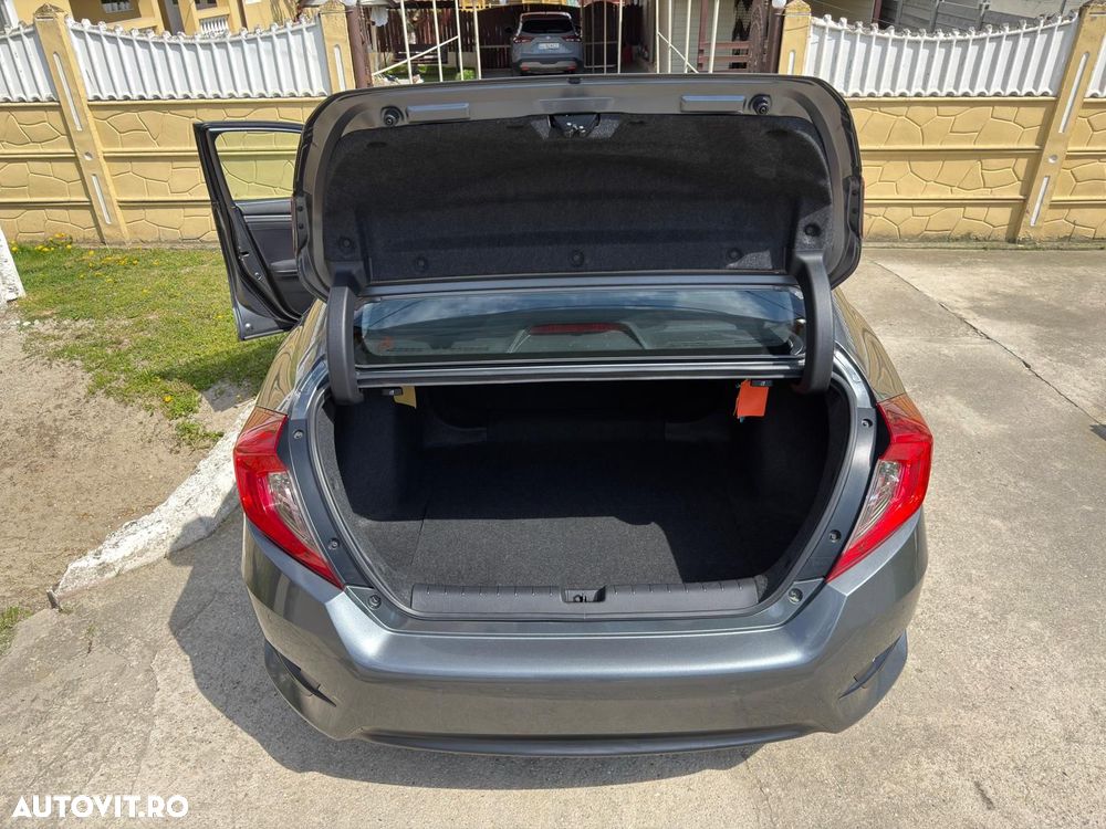 Honda Civic 1.5 VTEC Turbo Elegance Navi - 14