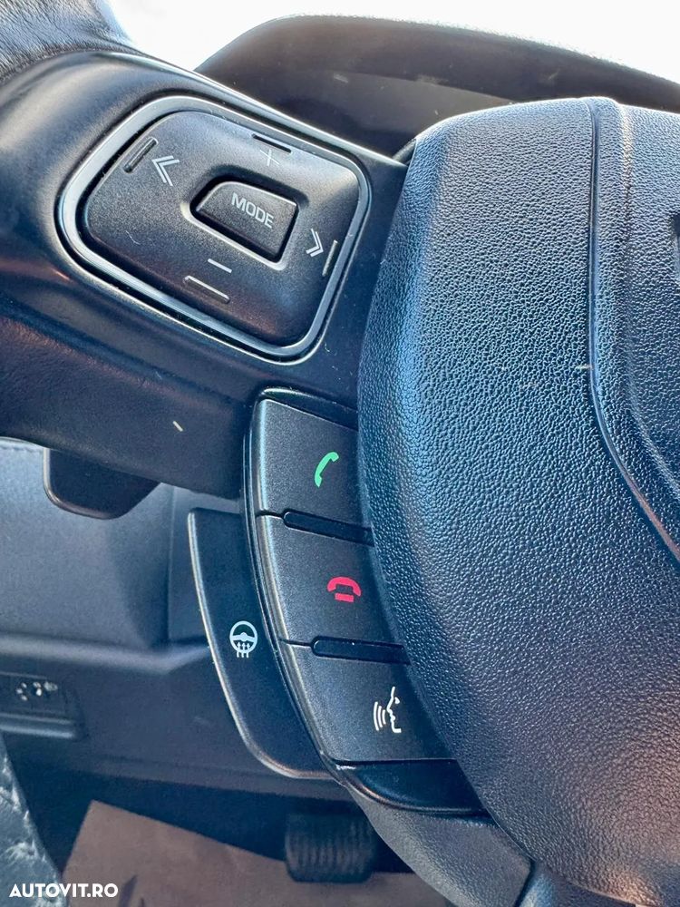 Land Rover Range Rover Evoque 2.0 l TD4 HSE Dynamic - 29