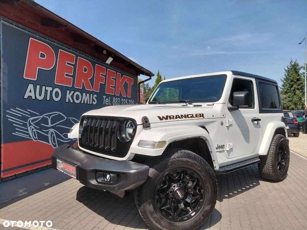 Jeep Wrangler - 1