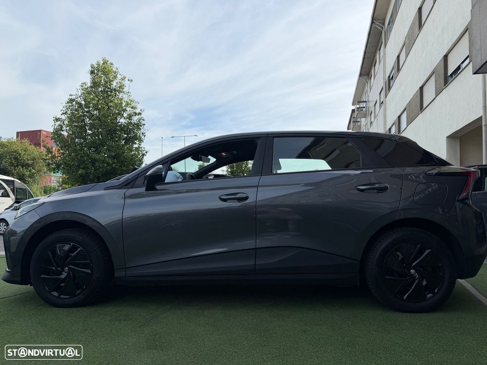 MG MG4 4 Standard - 5