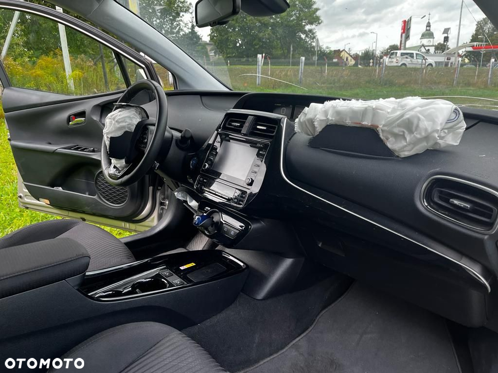 Toyota Prius - 18