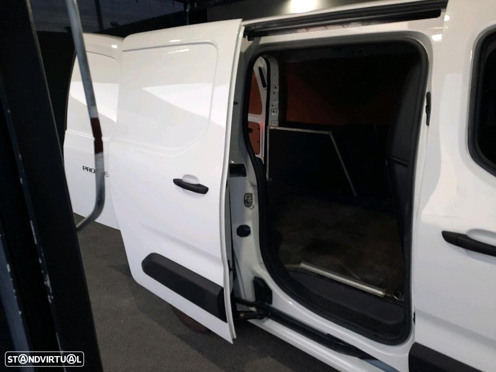 Toyota PROACE CITY 3 LUG. CX.6V. - 8