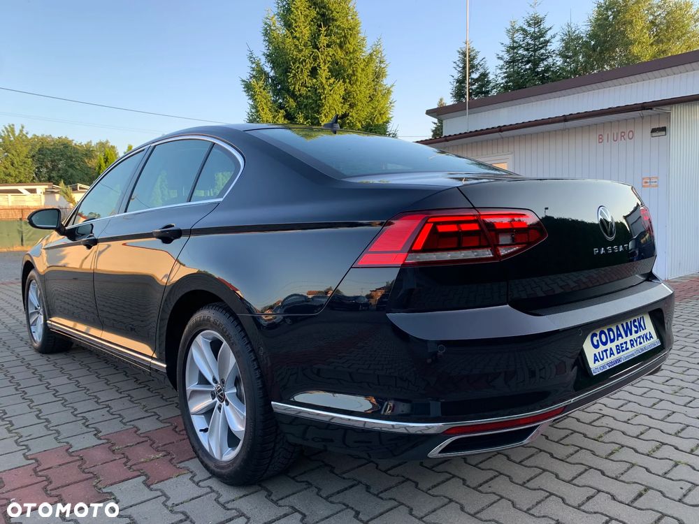 Volkswagen Passat 1.5 TSI EVO Elegance DSG - 6