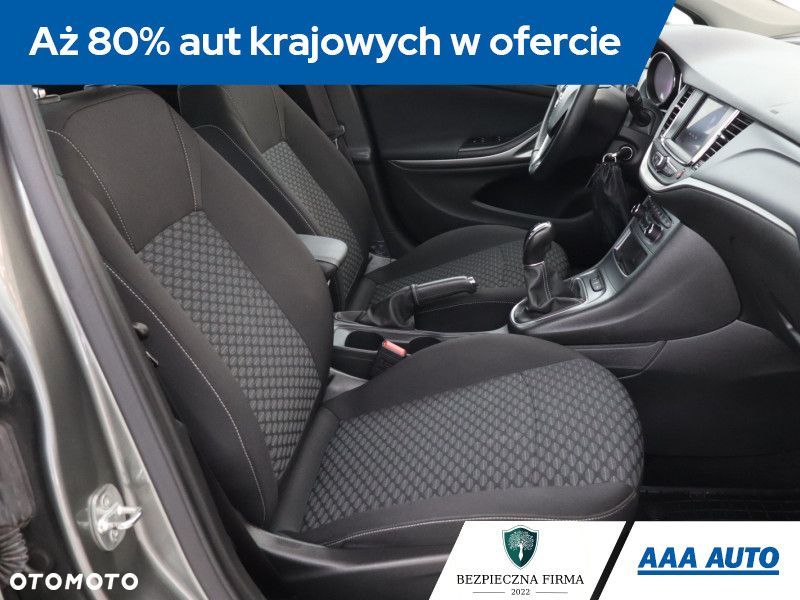 Opel Astra - 11