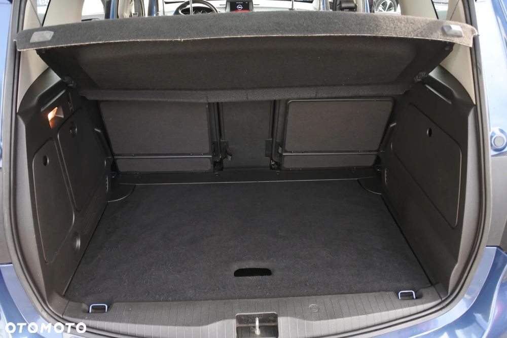 Opel Meriva 1.4 T Cosmo - 11