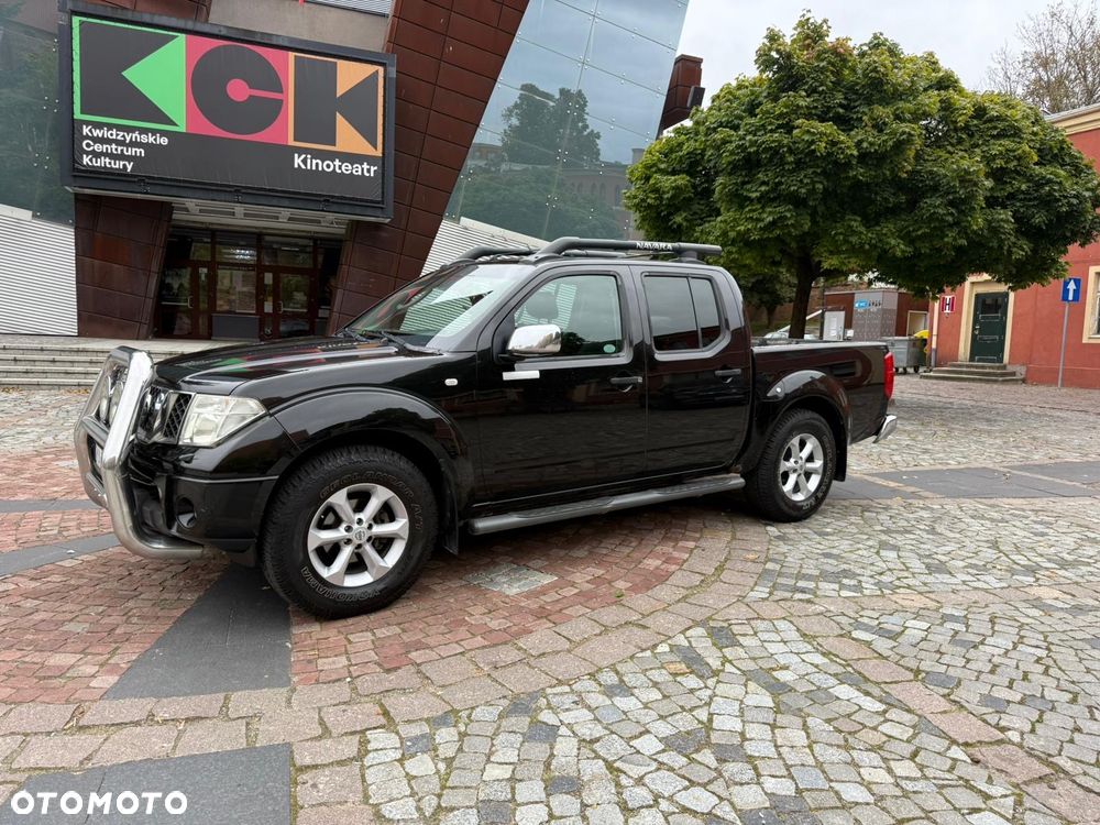 Nissan Navara 2.5 D LE Limited - 15