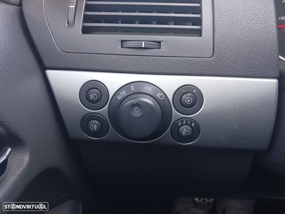 Opel Astra Caravan 1.7 CDTi Cosmo - 23