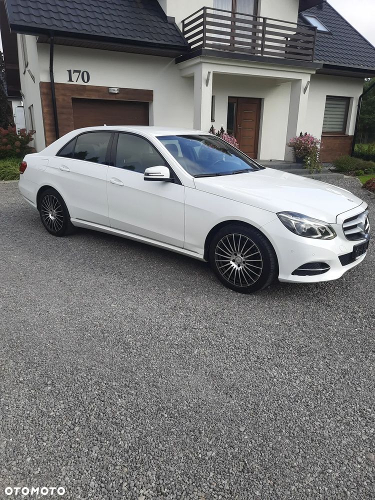 Mercedes-Benz Klasa E 250 T CDI DPF BlueEFFICIENCY Automatik Elegance - 14