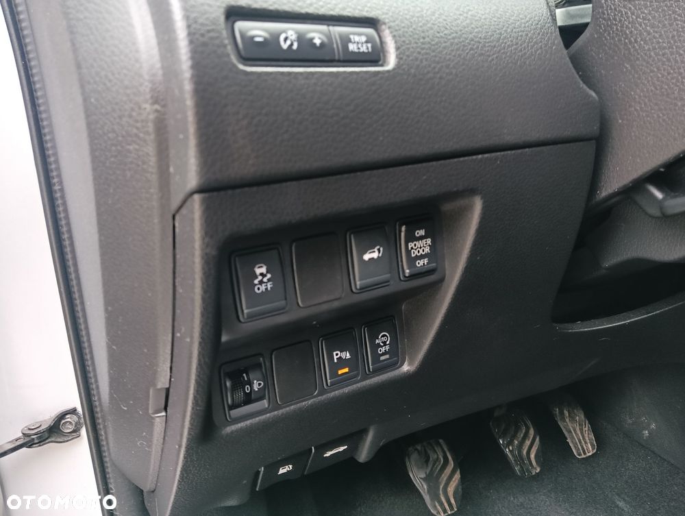 Nissan X-Trail - 39