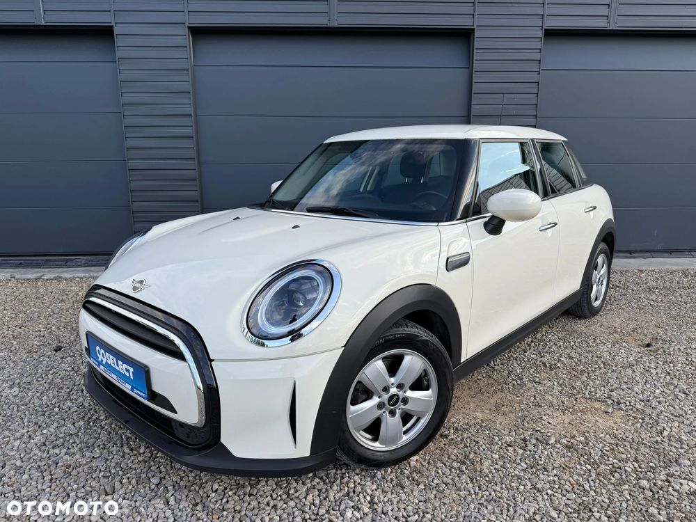 MINI Cooper Standard - 1