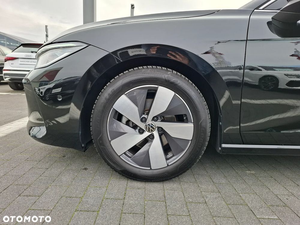 Volkswagen Passat Variant 2.0 TDI SCR DSG Elegance - 38
