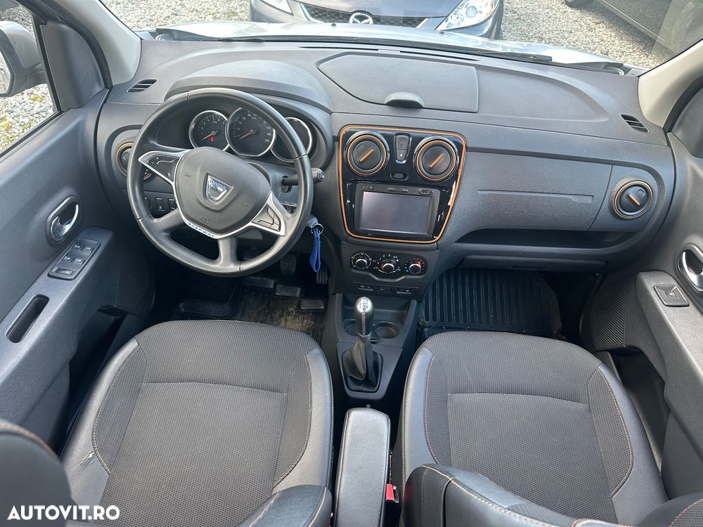 Dacia Lodgy TCe 115 Stepway - 10