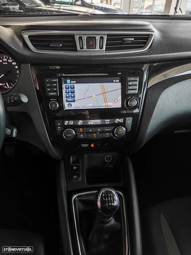 Nissan Qashqai 1.5 dCi N-Connecta RS+PS - 32