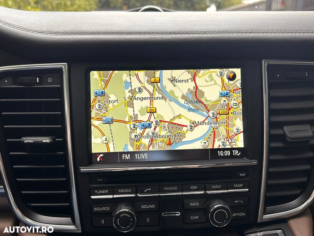 Porsche Panamera Turbo S Executive PDK - 25