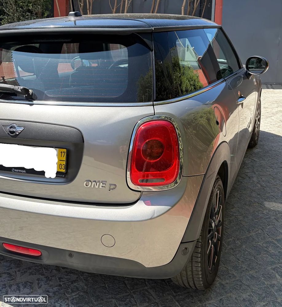 MINI 3 Portas - 4