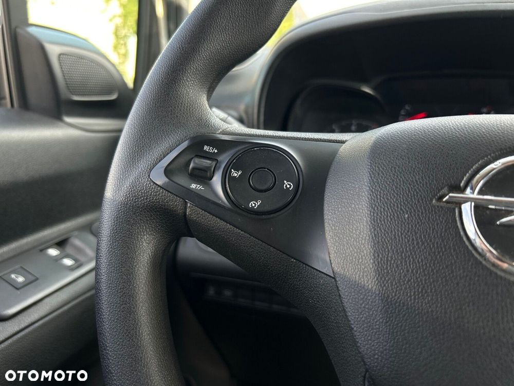 Opel Combo - 26