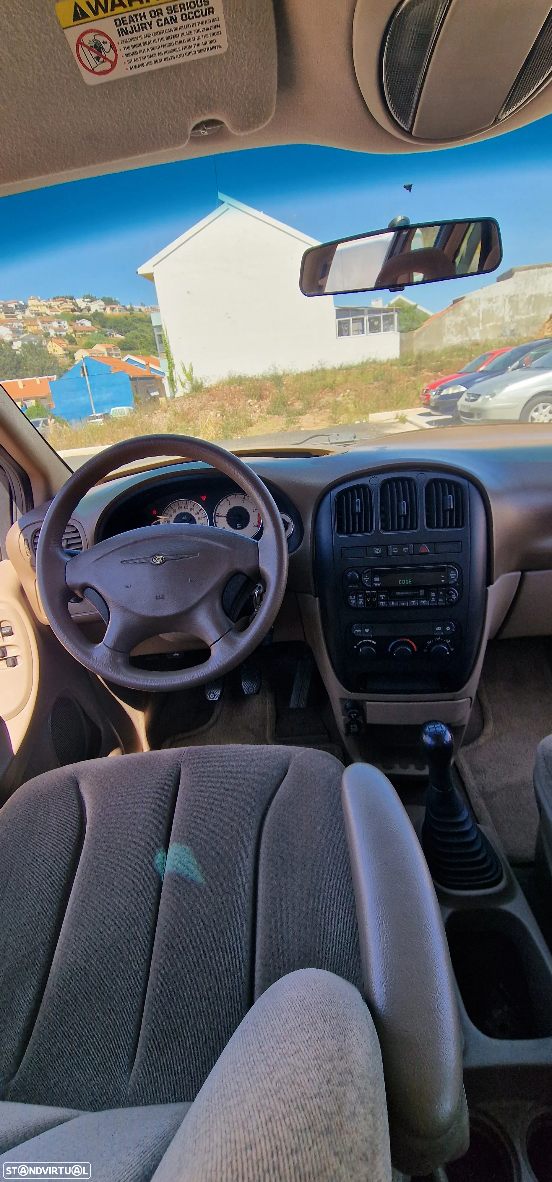 Chrysler Voyager 2.5 CRD SE - 10