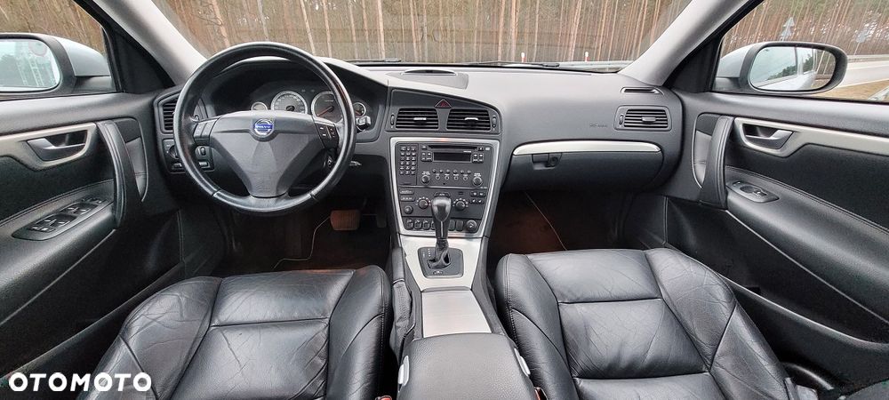 Volvo V70 D5 AWD Summum - 12