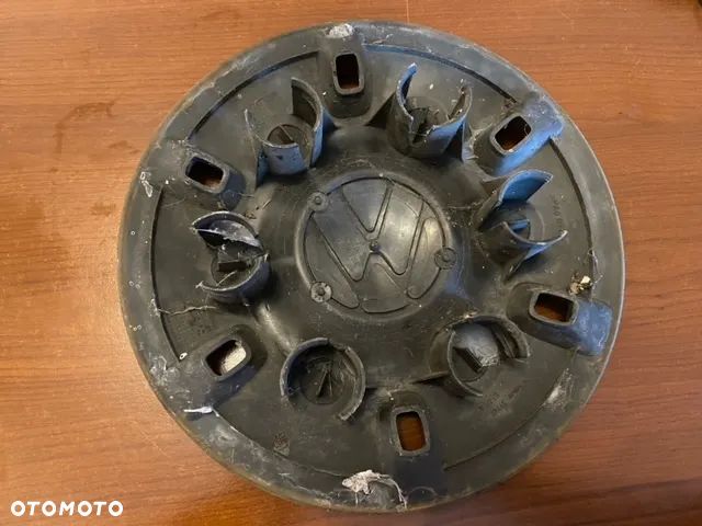 KOŁPAK DEKIELEK VOLKSWAGEN VW CRAFTER 9064010025 - 2
