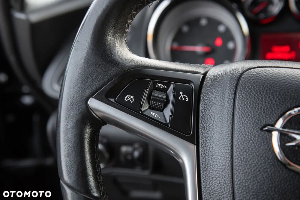 Opel Astra 1.7 CDTI DPF Sports Tourer - 19