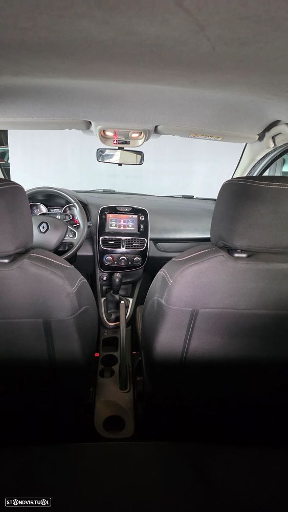 Renault Clio Sport Tourer 1.5 dCi GT Line - 11