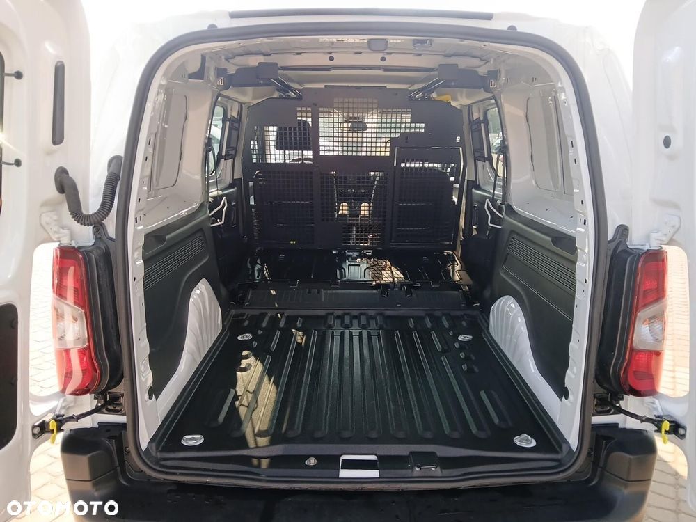 Toyota PROACE CITY - 17