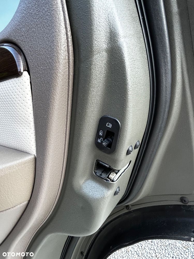 Ford Explorer 4.6 - 32