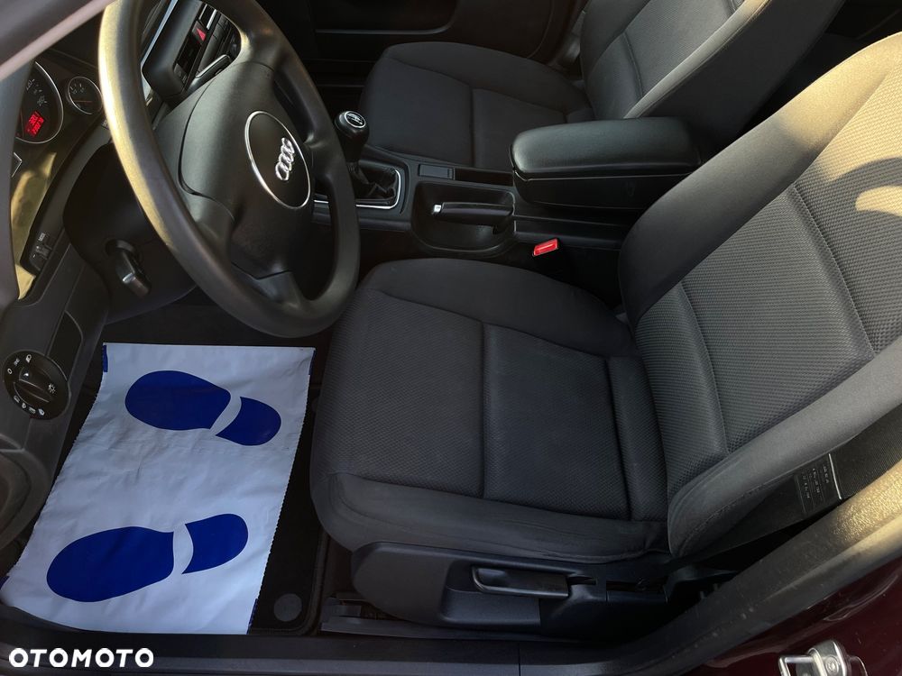 Audi A4 Limousine 1.8T - 19