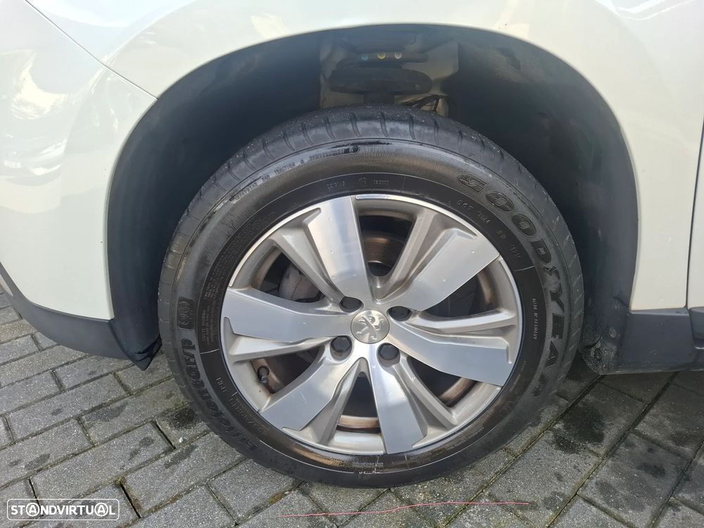 Peugeot 2008 1.2 PureTech Active - 15