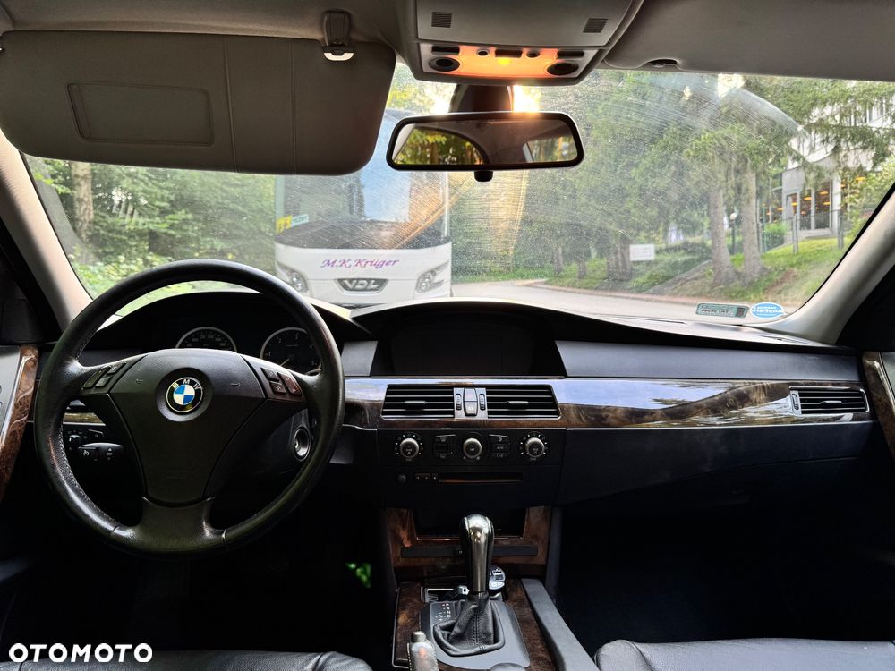 BMW Seria 5 - 22