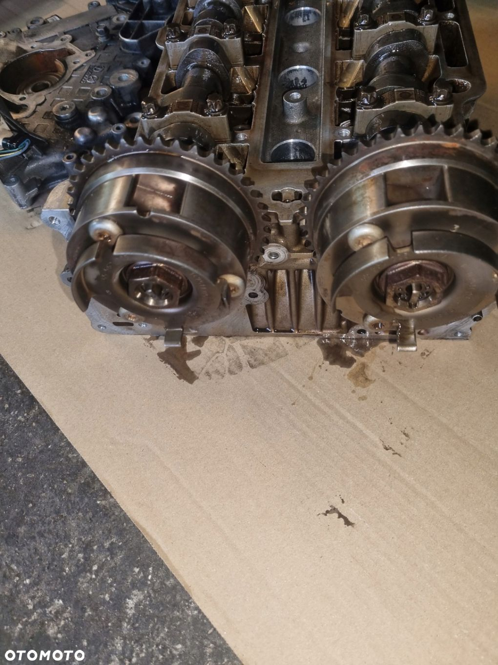 Głowica silnika Opel Corsa Meriva 1.2 16v A12XER 55562229 - 4
