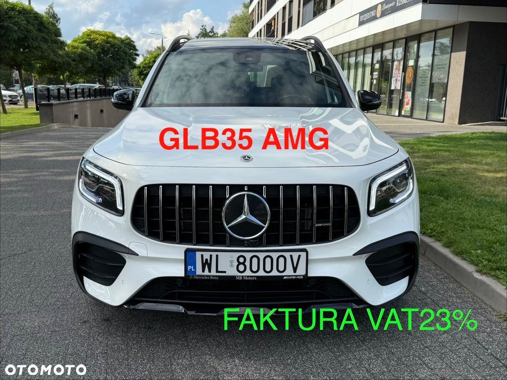 Mercedes-Benz GLB - 1