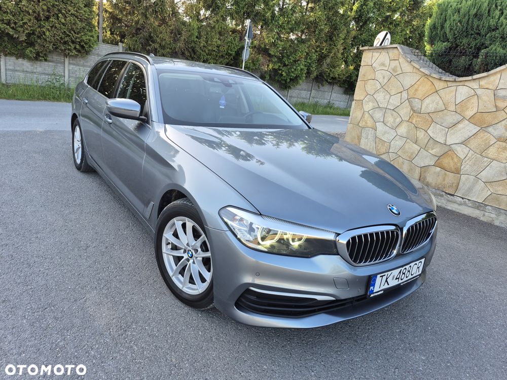 BMW Seria 5 520d Sport - 39
