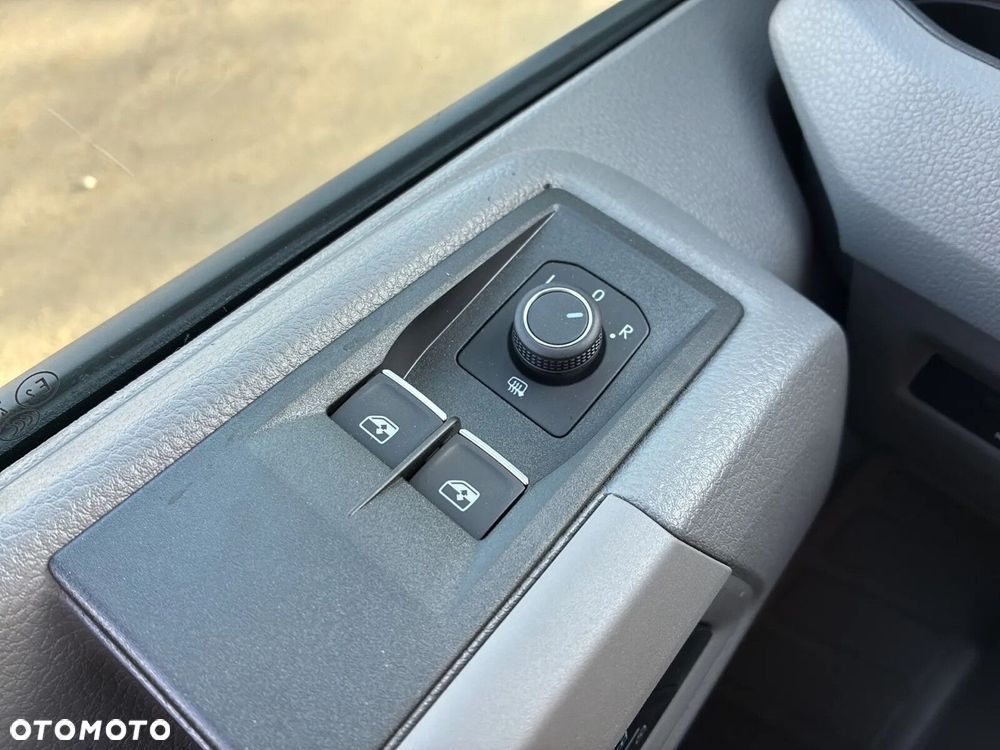 Volkswagen Crafter 35 Furgon L4H3, 2.0BiTDI 177KM, 4490mm, Wysoki dach - 27