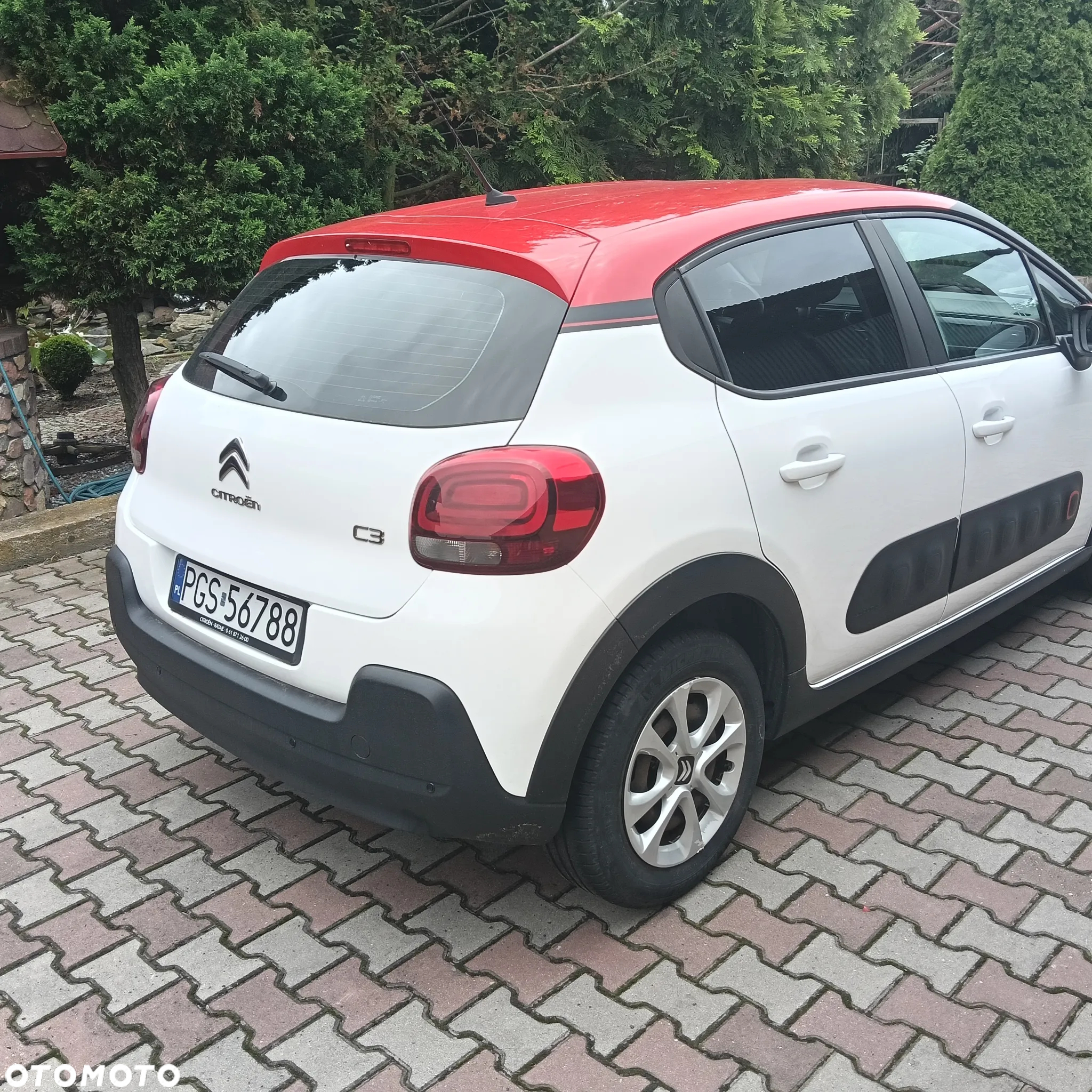 Citroën C3 1.2 PureTech Shine - 4