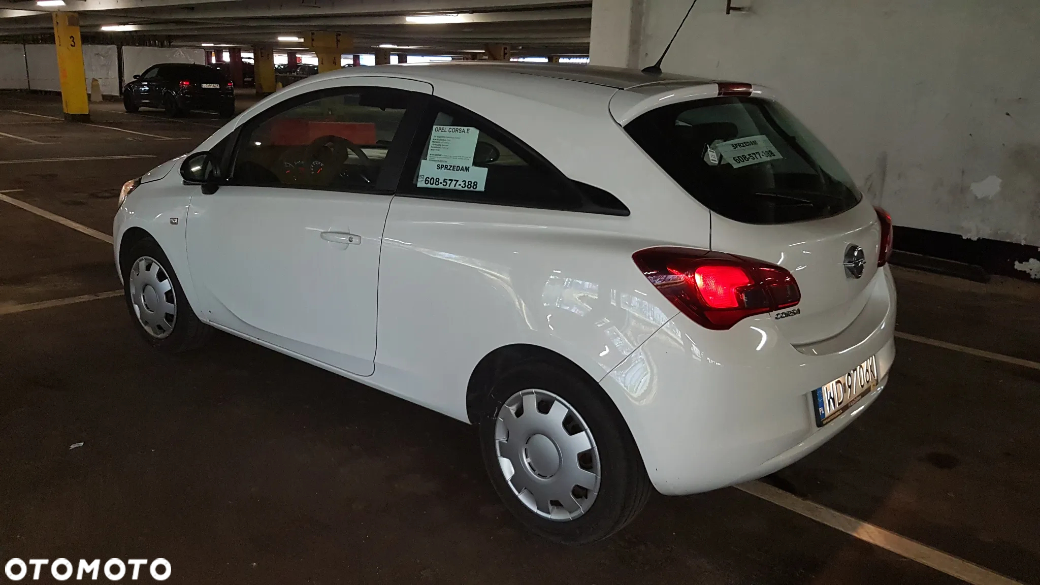 Opel Corsa 1.2 16V Enjoy - 24