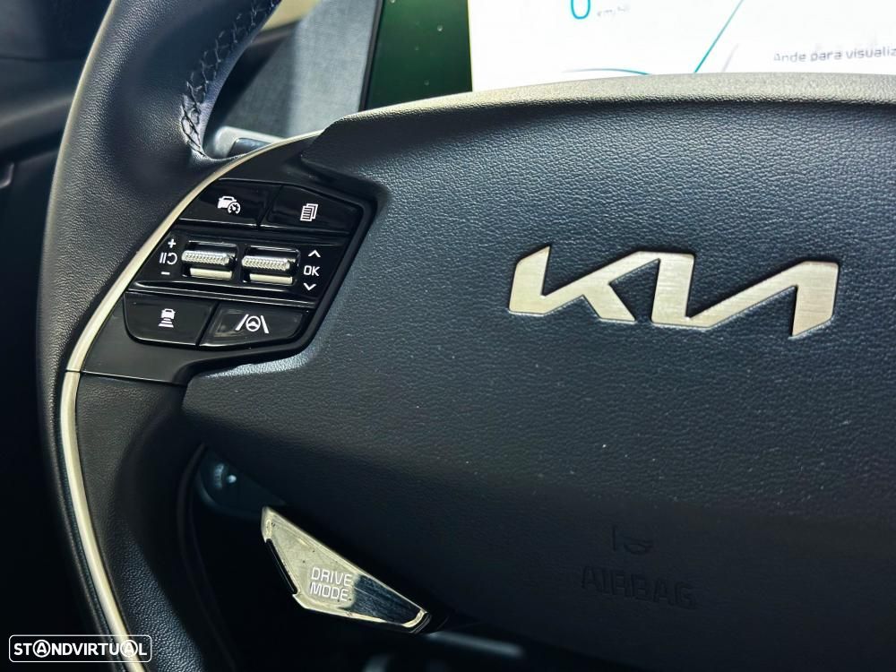 Kia EV6 77.4 kWh Tech - 39