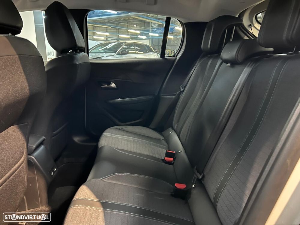 Peugeot e-208 50 kWh Allure Pack - 10