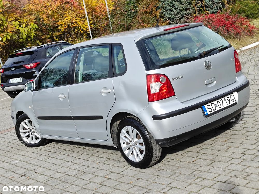 Volkswagen Polo 1.2 12V Comfortline - 34