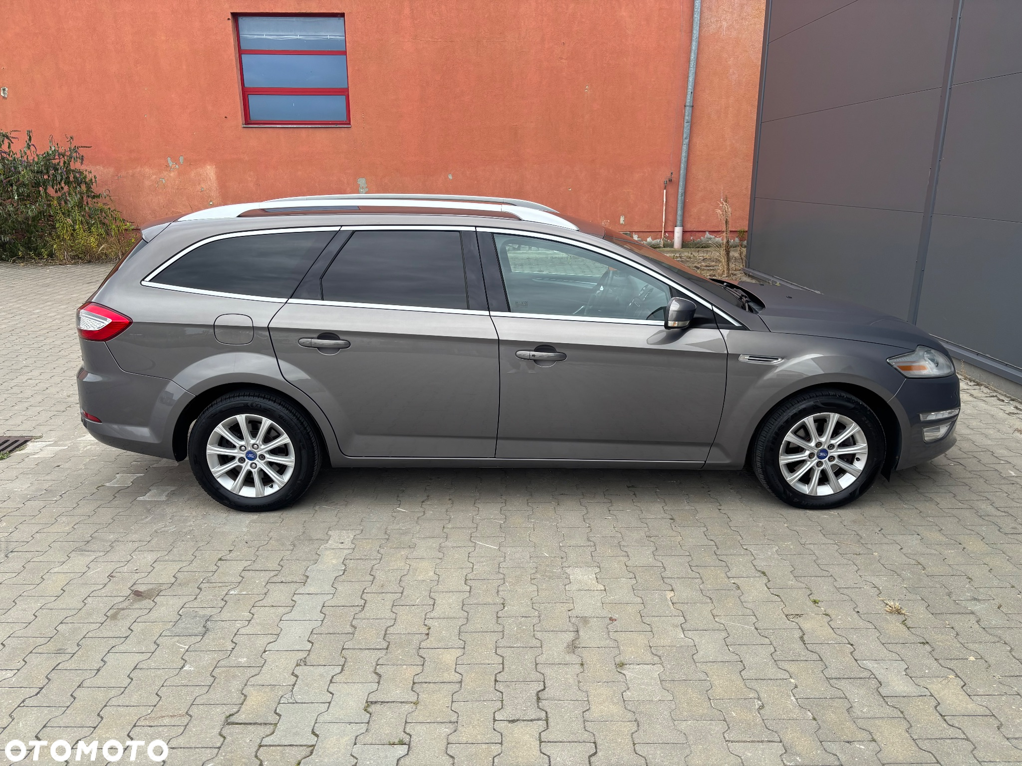 Ford Mondeo 2.0 TDCi Ghia - 20