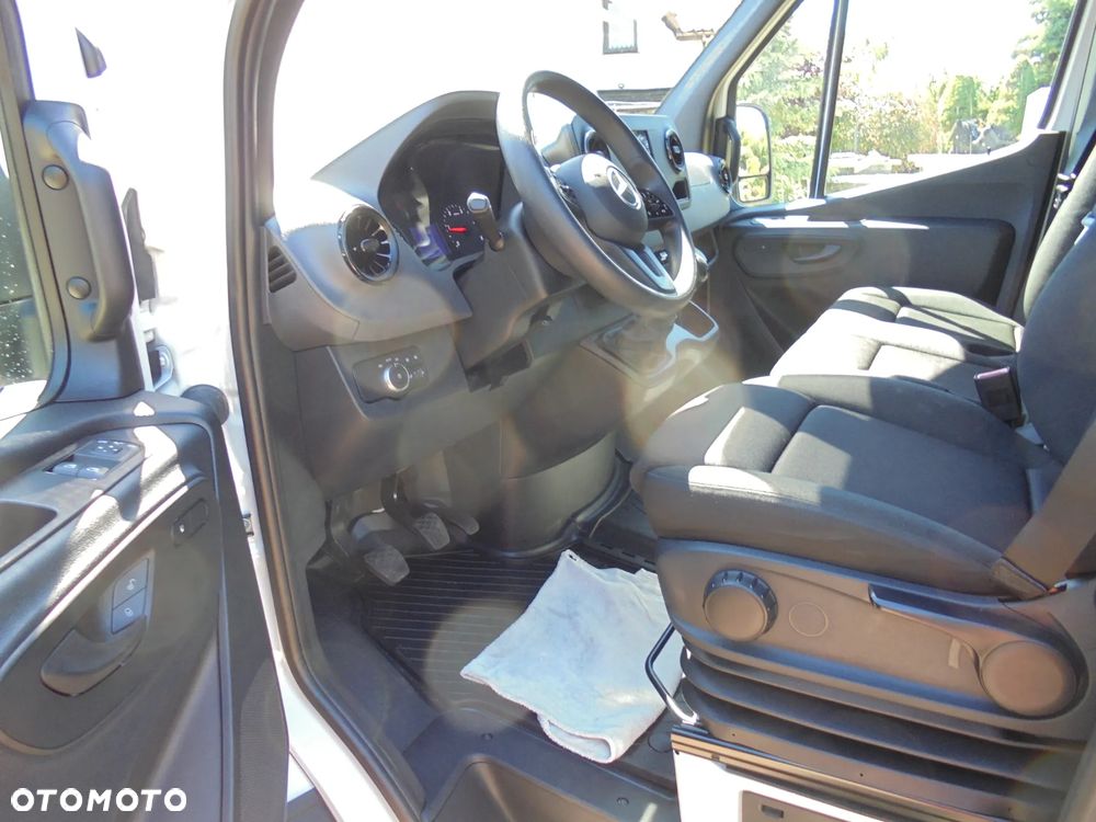 Mercedes-Benz SPRINTER 317 CDI - 18