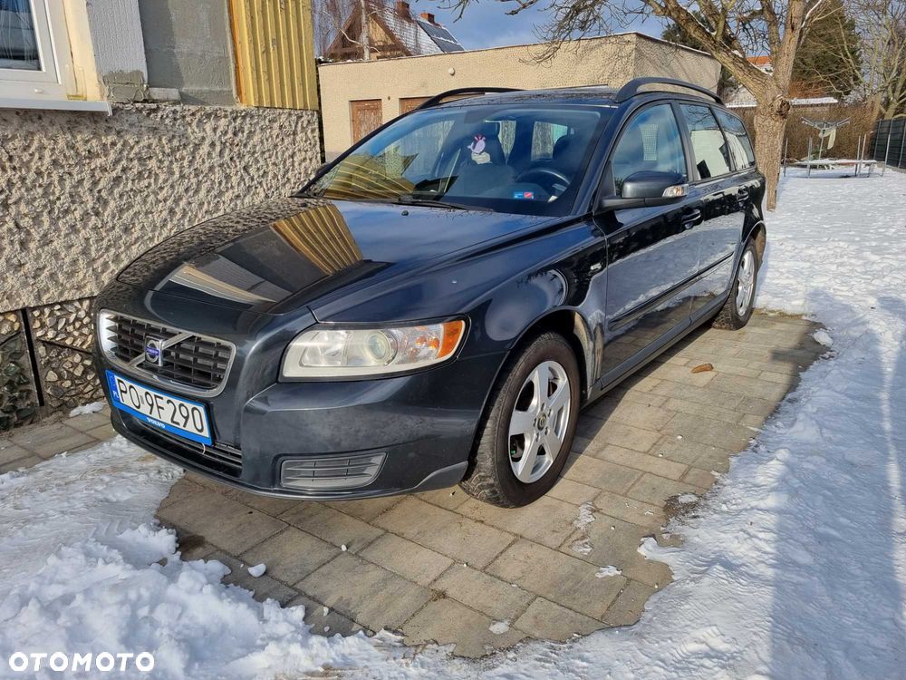Volvo V50 - 1