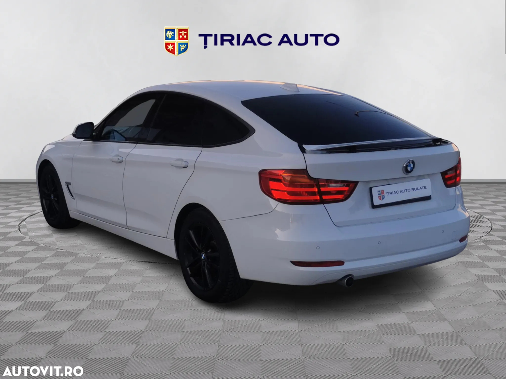 BMW Seria 3 318d Aut. - 3
