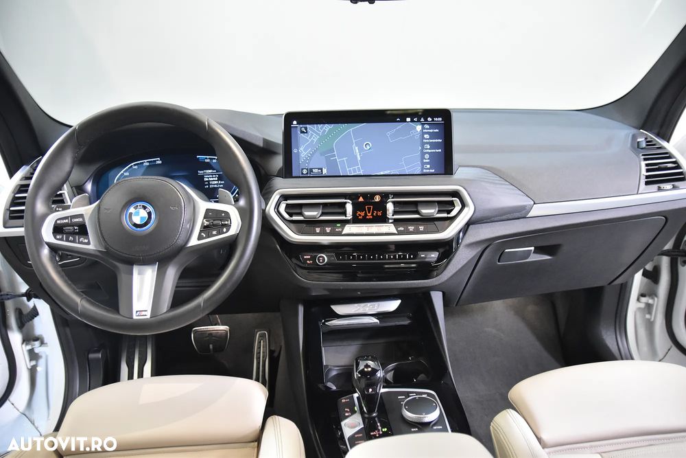 BMW X3 xDrive30e AT PHEV - 10